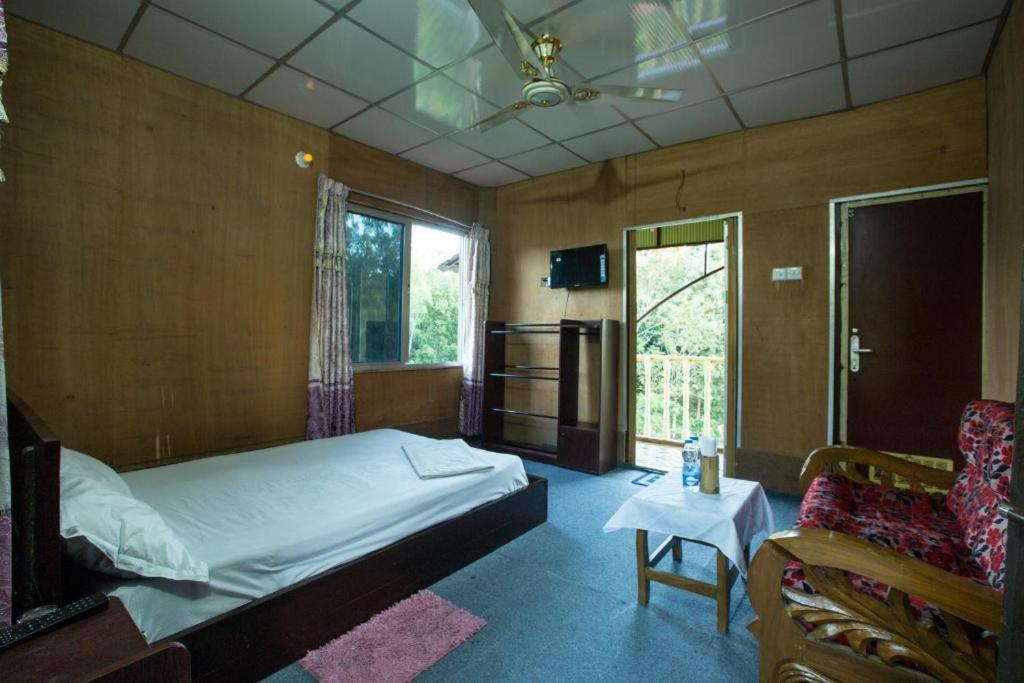 Fanush Resort Bāndarban Exteriör bild